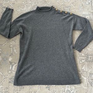 Ralph Lauren. 100% cashmere. Gray sweater. Gold colored buttons at the neckline.